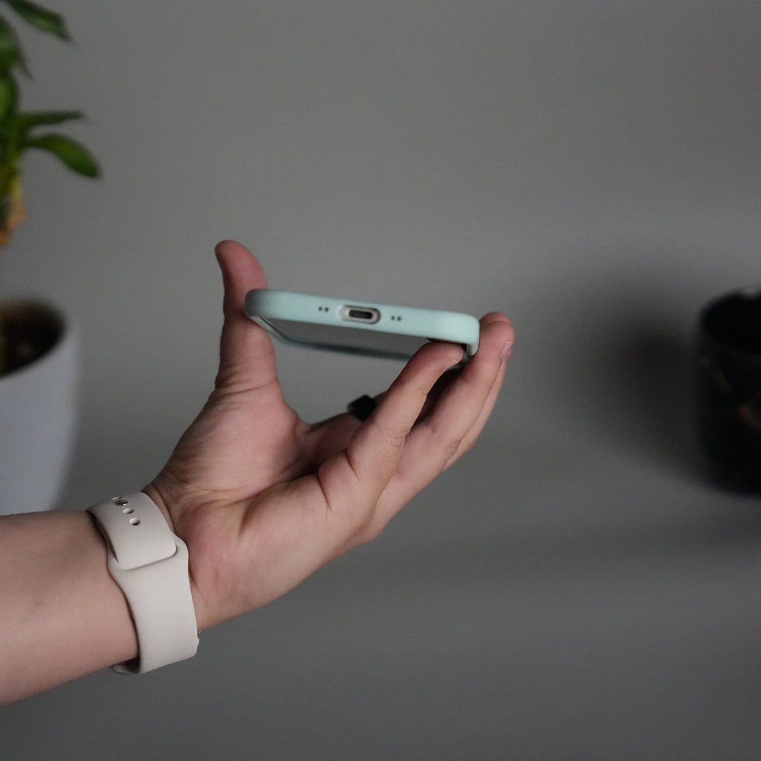 iPhone 17 Air Liquid Silicone Case Cover (Mint Green)