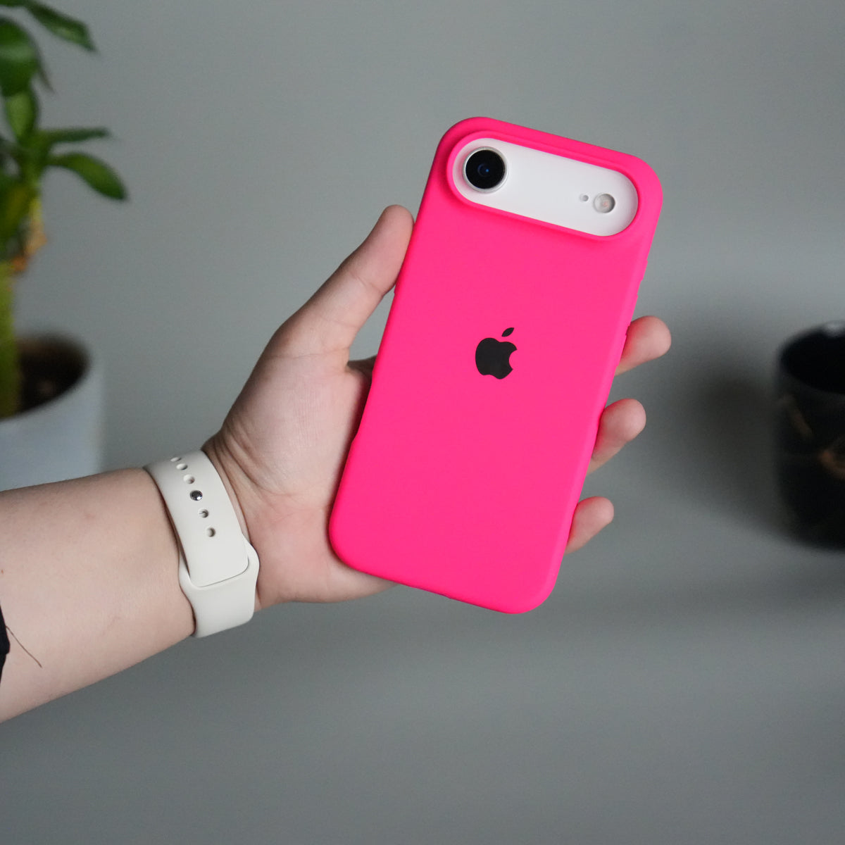 iPhone 17 Air Liquid Silicone Case Cover (Neon Pink)
