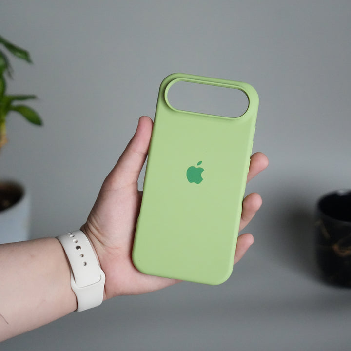 iPhone 17 Air Liquid Silicone Case Cover (Pista Green)
