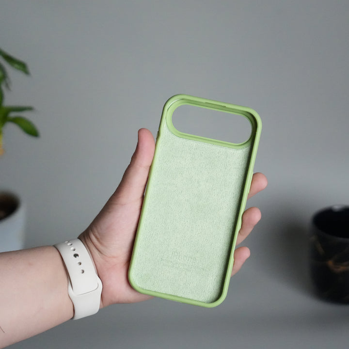 iPhone 17 Air Liquid Silicone Case Cover (Pista Green)