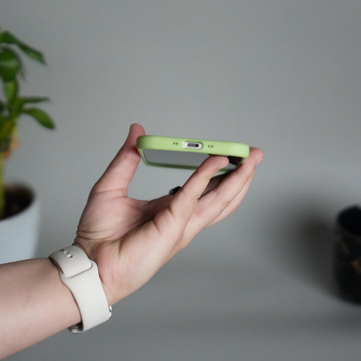 iPhone 17 Air Liquid Silicone Case Cover (Pista Green)