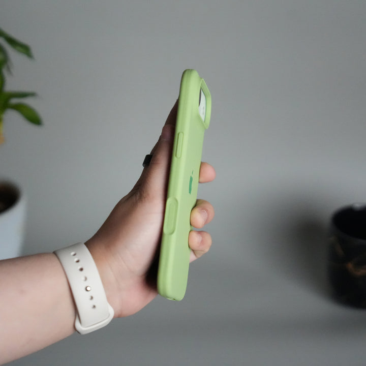 iPhone 17 Air Liquid Silicone Case Cover (Pista Green)