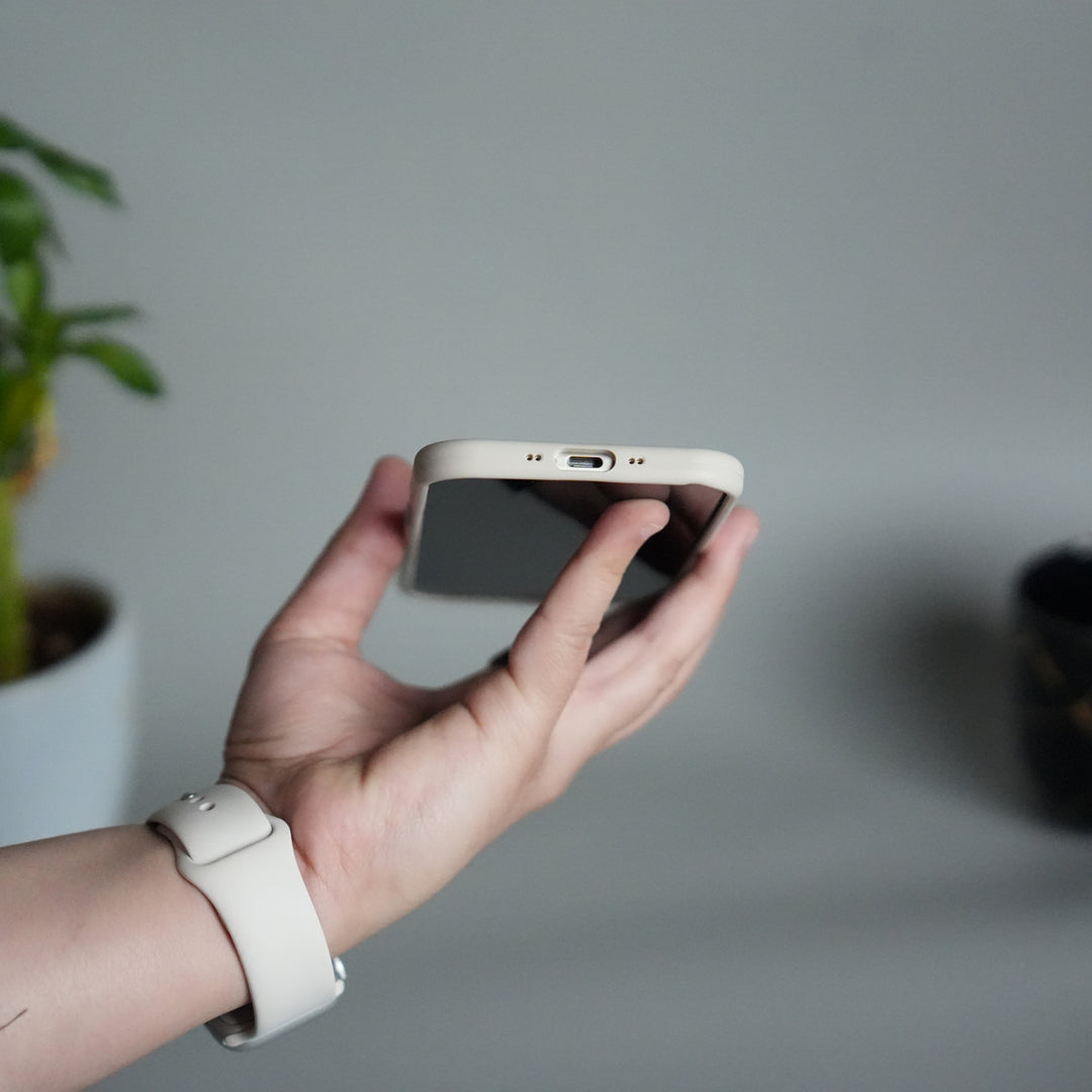 iPhone 17 Air Liquid Silicone Case Cover (Beige)