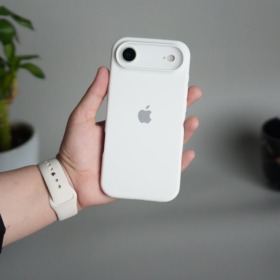 iPhone 17 Air Liquid Silicone Case Cover (White)