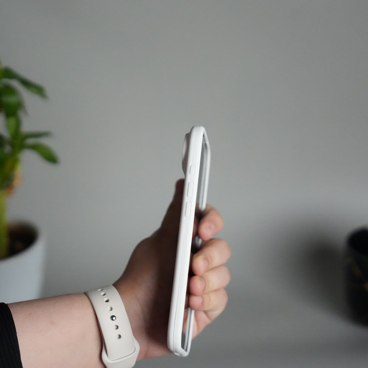 iPhone 17 Air Liquid Silicone Case Cover (White)