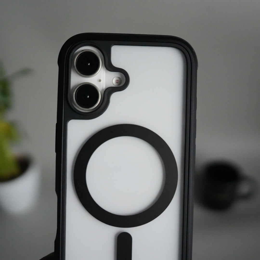 iPhone 17 Military Grade Durable Aluminum Frame MagSafe Case | Anti-Yellowing Technology Case