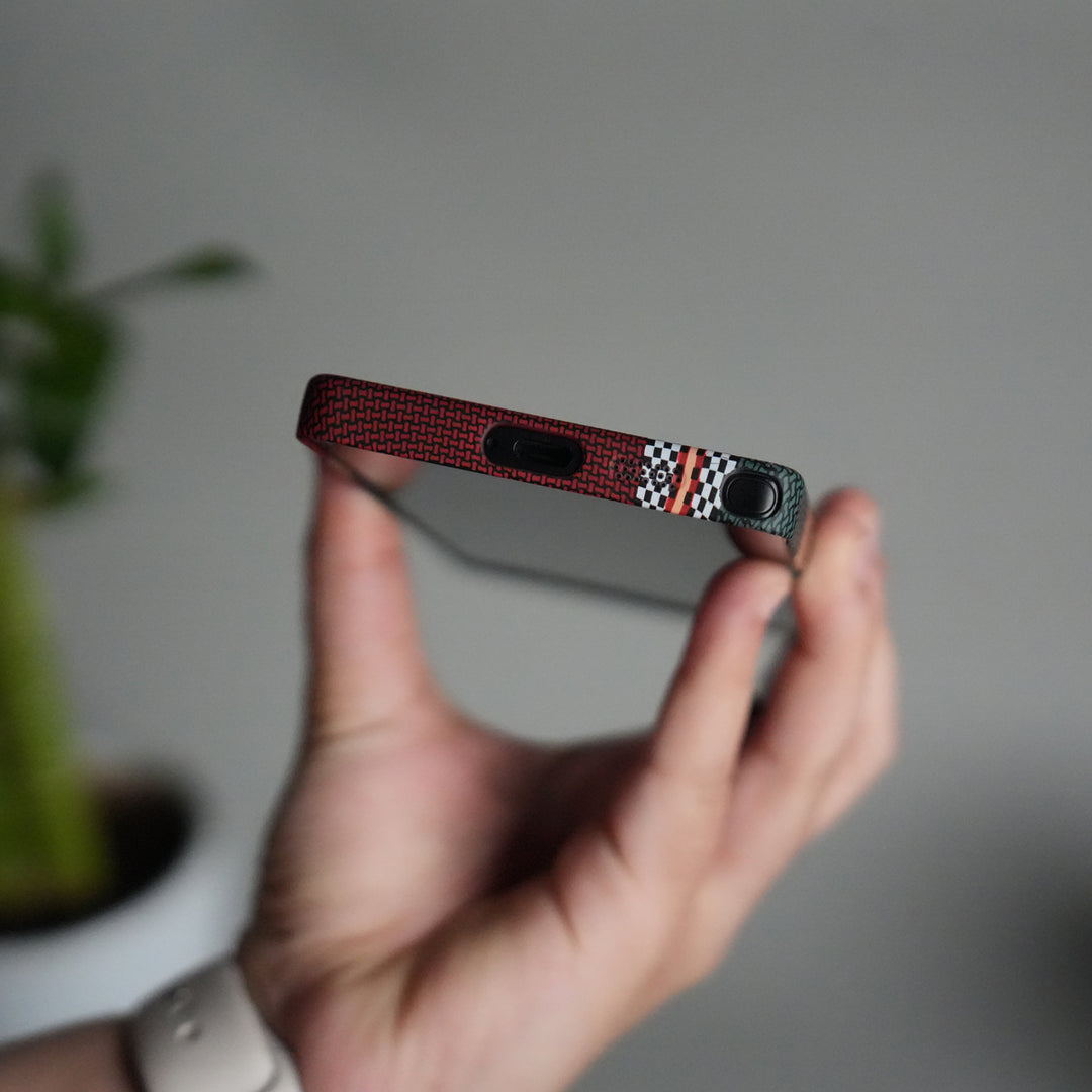 Galaxy S25 Ultra Carbon Fiber Texture Design Hard Pc MagSafe Case Cover (Green Red)