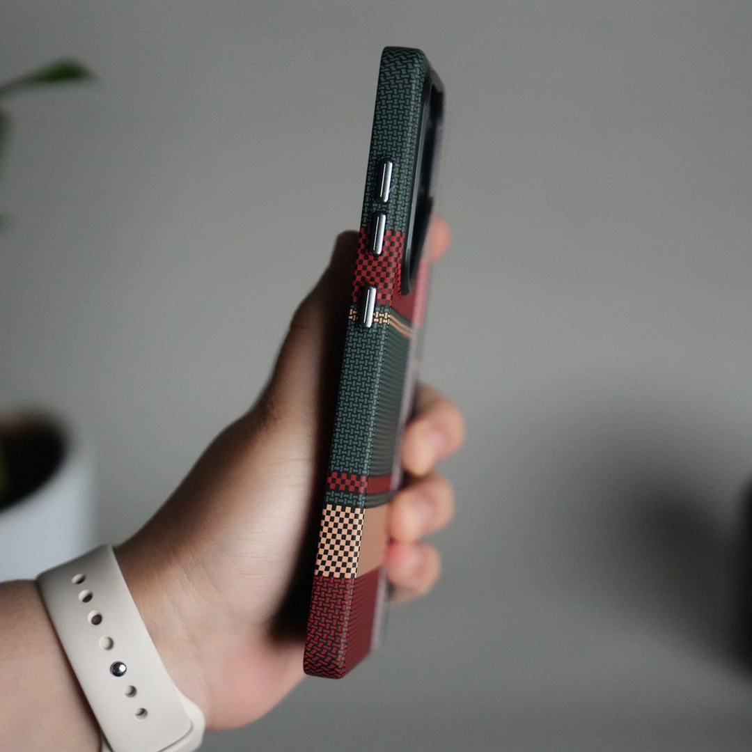 Galaxy S25 Ultra Carbon Fiber Texture Design Hard Pc MagSafe Case Cover (Green Red)