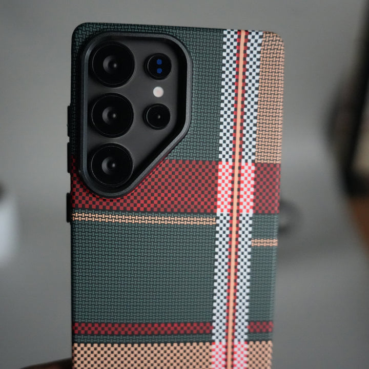 Galaxy S25 Ultra Carbon Fiber Texture Design Hard Pc MagSafe Case Cover (Green Red)