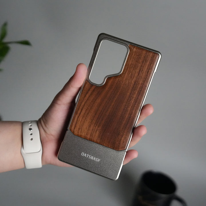 Galaxy S25 Ultra Magnetic Wooden Frameless Phone Case | Protective Shockproof Wireless Charging Cover