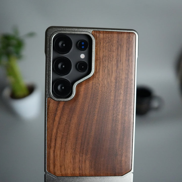 Galaxy S25 Ultra Magnetic Wooden Frameless Phone Case | Protective Shockproof Wireless Charging Cover