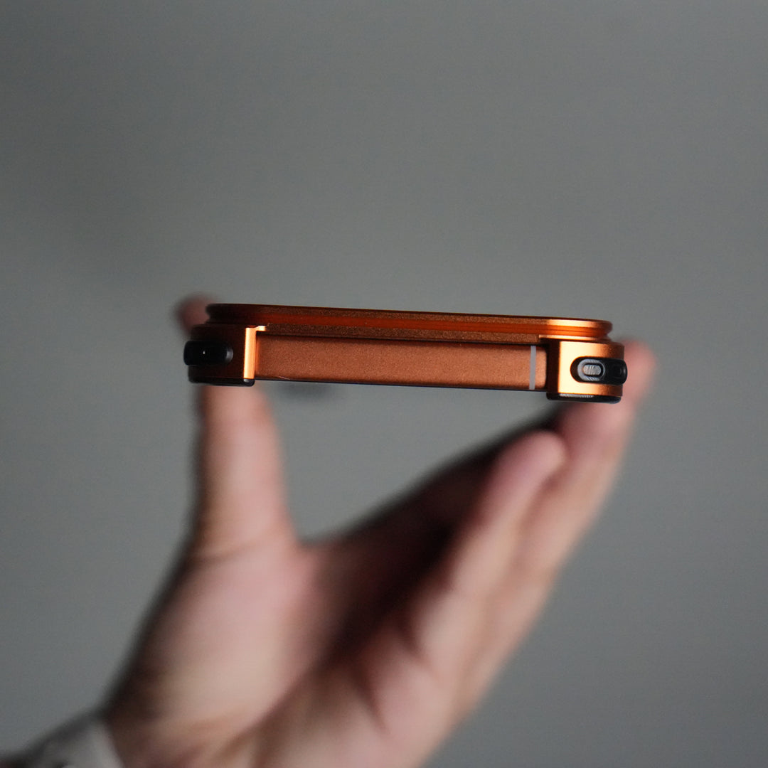 iPhone 17 Pro 9-Shaped Frameless Metal Bumper Case with Hidden Lens Stand | Shockproof Aviation-Grade Alloy Frame