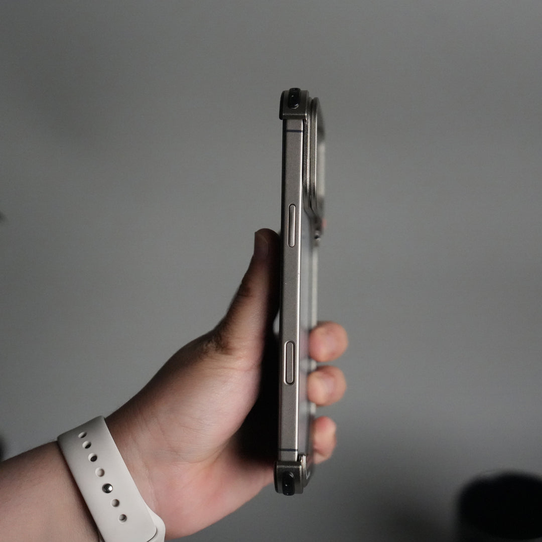 iPhone 17 Pro 9-Shaped Frameless Metal Bumper Case with Hidden Lens Stand | Shockproof Aviation-Grade Alloy Frame