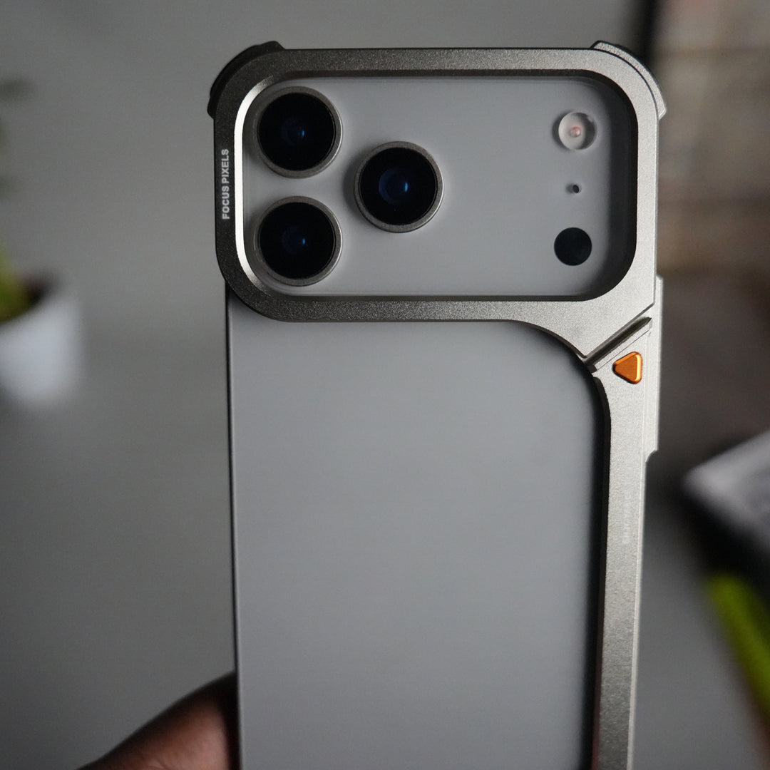 iPhone 17 Pro 9-Shaped Frameless Metal Bumper Case with Hidden Lens Stand | Shockproof Aviation-Grade Alloy Frame