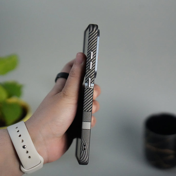 Galaxy S25 Ultra Carbon Fiber Texture Design Hard Pc MagSafe Case Cover MixLine Silver