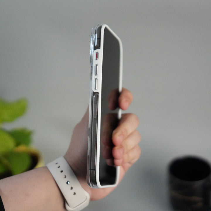 iPhone 17 Pro Max Crystal Clear Anti-Yellow Case with MagSafe & Metal Camera Bumper