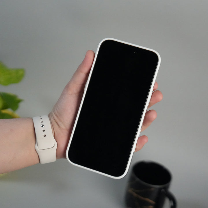 iPhone 17 Pro Max Crystal Clear Anti-Yellow Case with MagSafe & Metal Camera Bumper