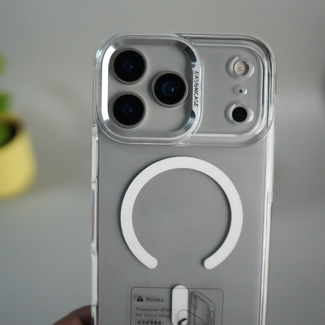 iPhone 17 Pro Max Crystal Clear Anti-Yellow Case with MagSafe & Metal Camera Bumper