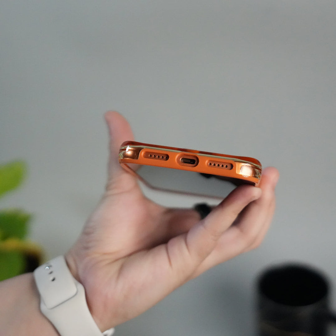 iPhone 17 Pro Max Crystal Clear Anti-Yellow Case with MagSafe & Metal Camera Bumper