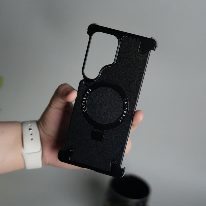 Galaxy S25 ultra Leather Frameless Metal Kickstand Case