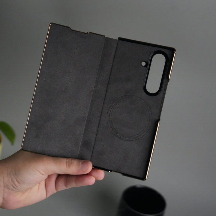 Galaxy Z Fold 7 Premium Carbon-Texture Ring Stand Flip Case