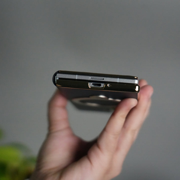 Galaxy Z Fold 7 Premium Carbon-Texture Ring Stand Flip Case