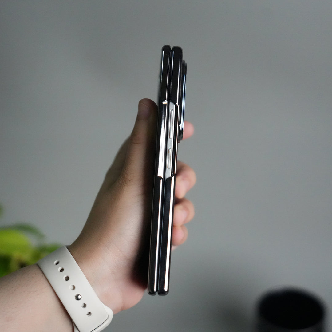 Galaxy Z Fold 7 Premium Fiber Design Slim Case Hinge Protection (Front + Back Cover)