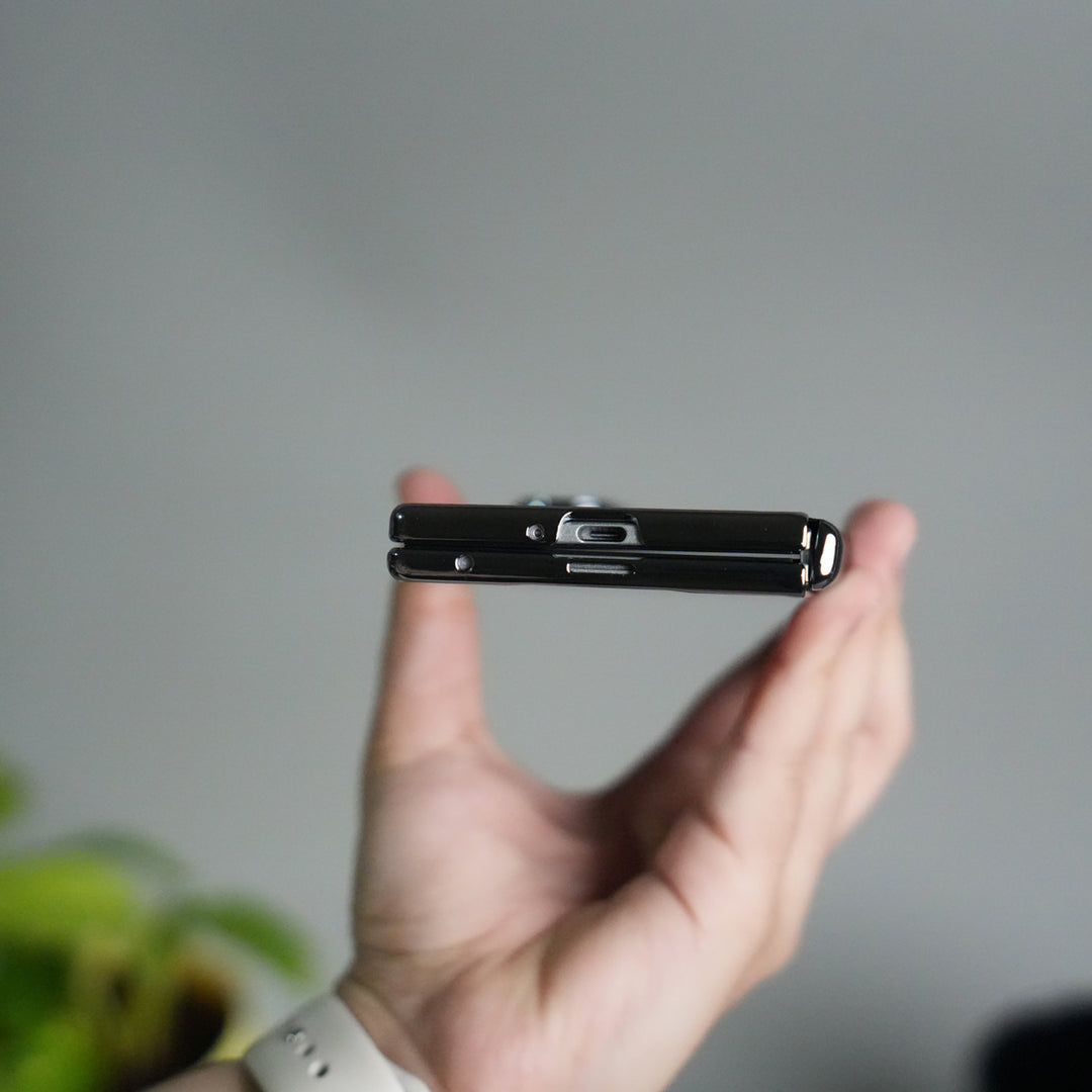 Galaxy Z Fold 7 Premium Fiber Design Slim Case Hinge Protection (Front + Back Cover)