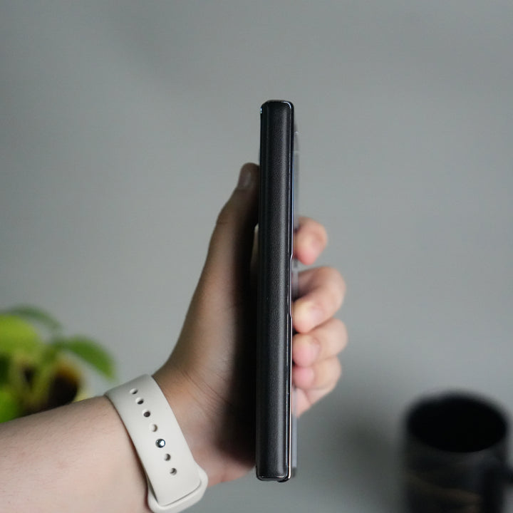 Galaxy Z Fold 7 Premium Fiber Stripe Design Slim Case Hinge Protection (Front + Back Cover)