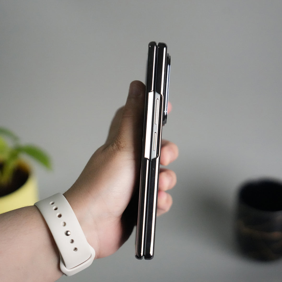 Galaxy Z Fold 7 Premium Dotted Design Slim Case Hinge Protection (Front + Back Cover)