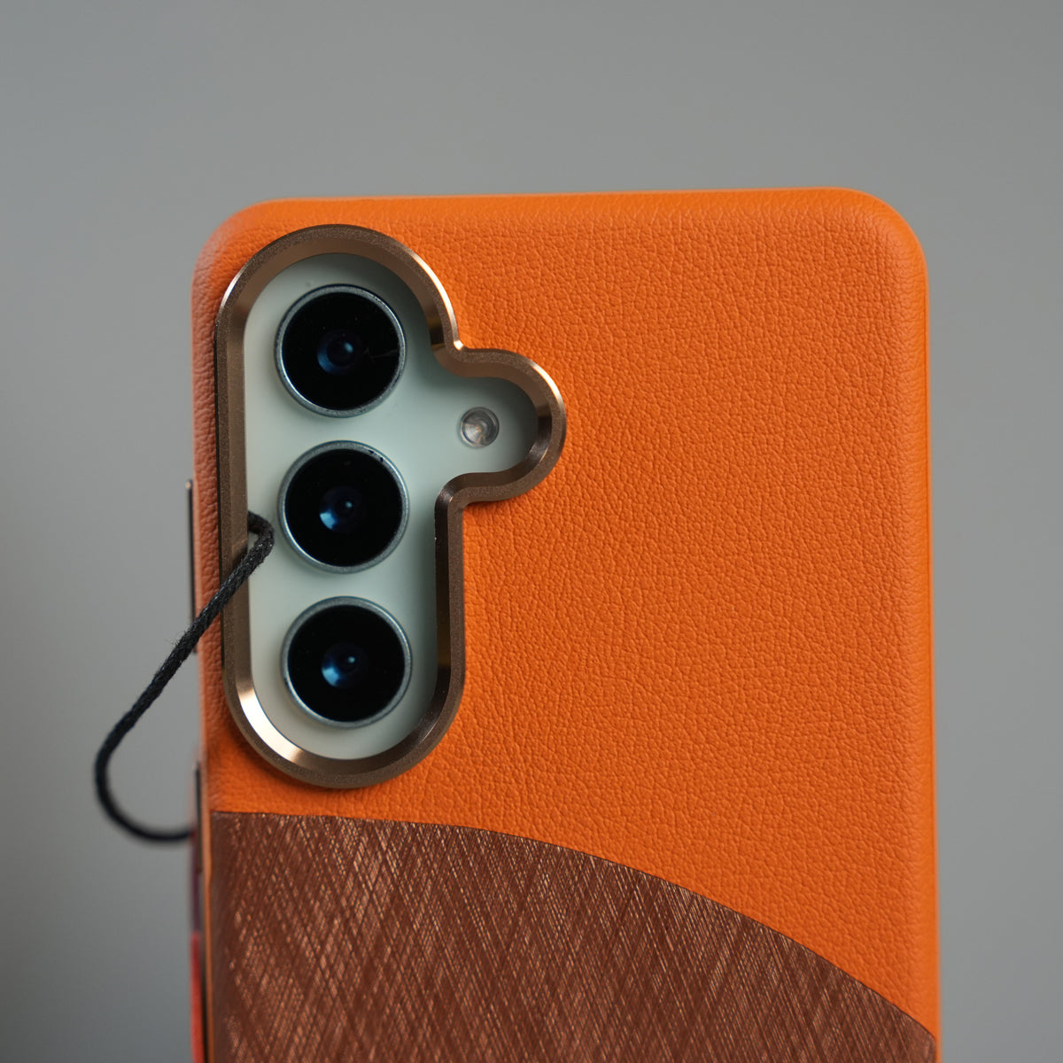 Galaxy S26 Premium Dual-Tone PU Leather MagSafe Case with Metal Camera Guard