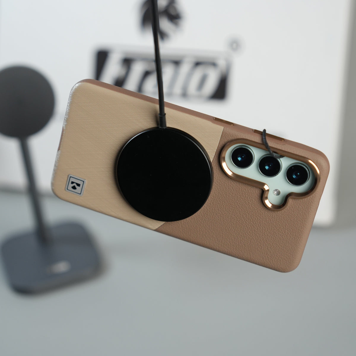 Galaxy S26 Premium Dual-Tone PU Leather MagSafe Case with Metal Camera Guard