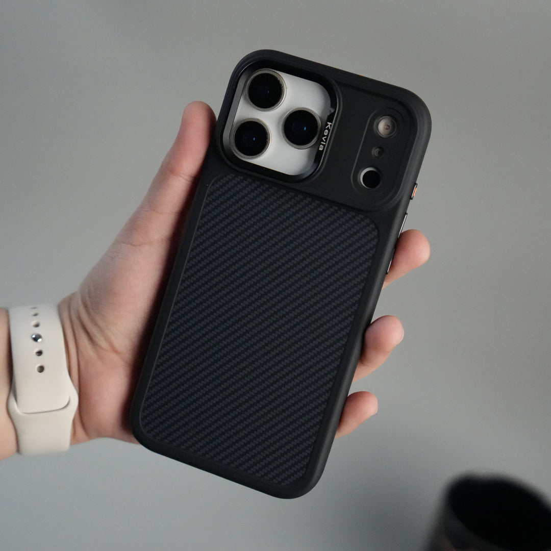 iPhone 17 Series Carbon Fiber Design MagSafe Cover