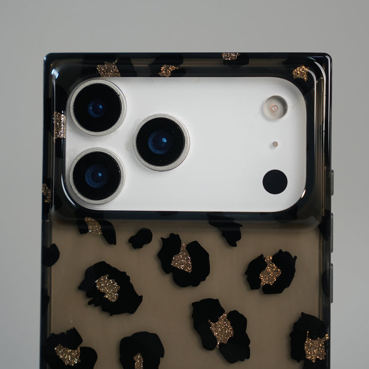 iPhone 17 Series Luxury Leopard Print Glossy Silicone Case