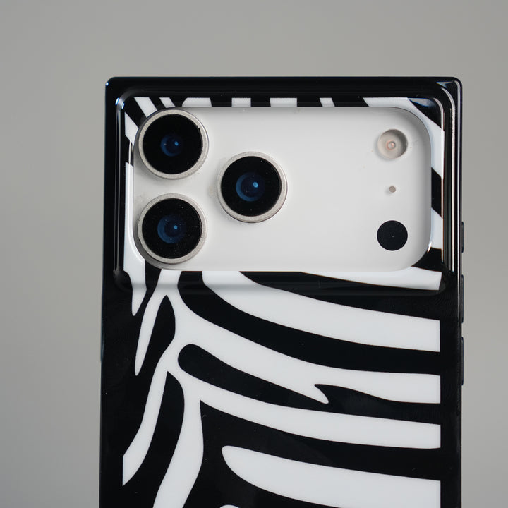 iPhone 17 Series Premium Zebra Print Glossy Silicone Cover