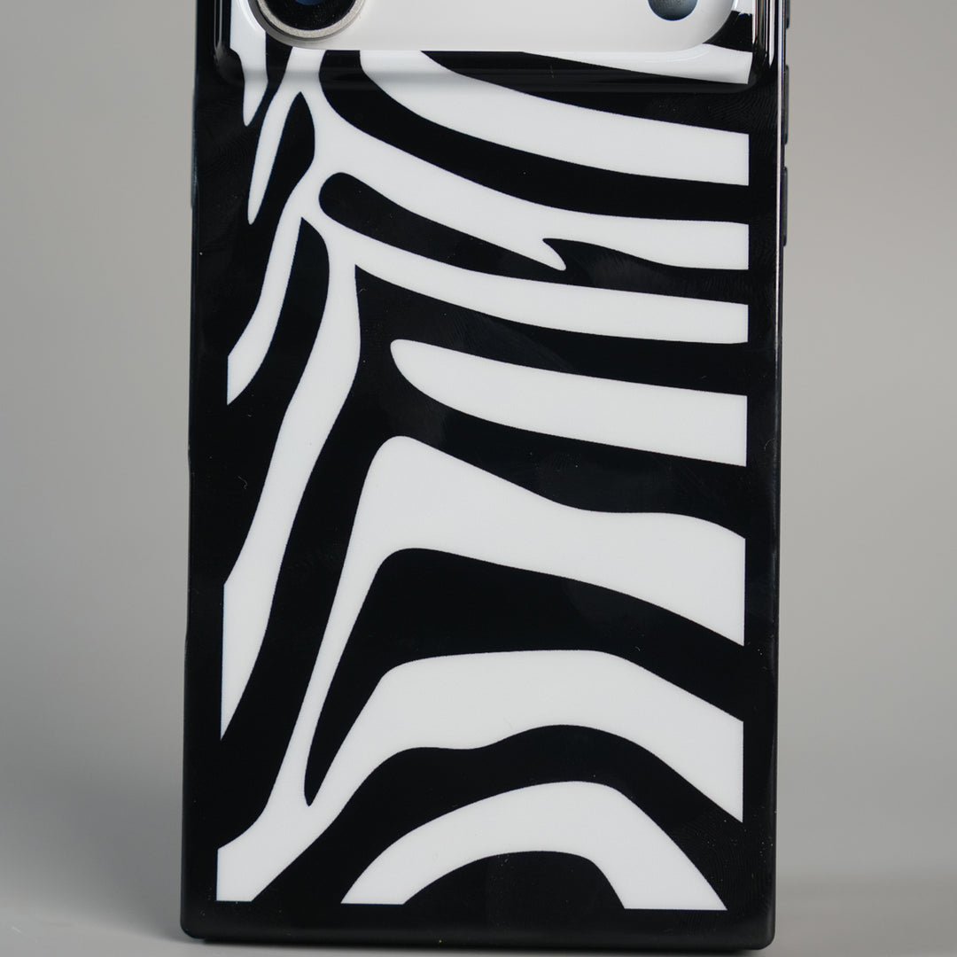 iPhone 17 Series Premium Zebra Print Glossy Silicone Cover