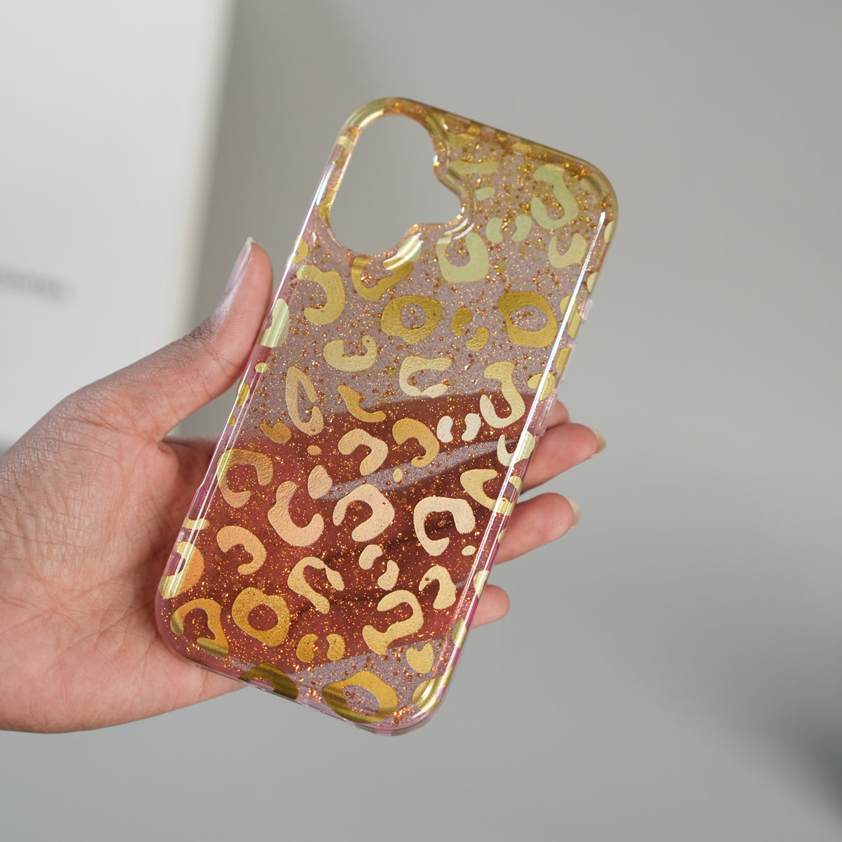 iPhone 17 Series Luxury Gold Leopard Print Glitter Case with Glossy Finish