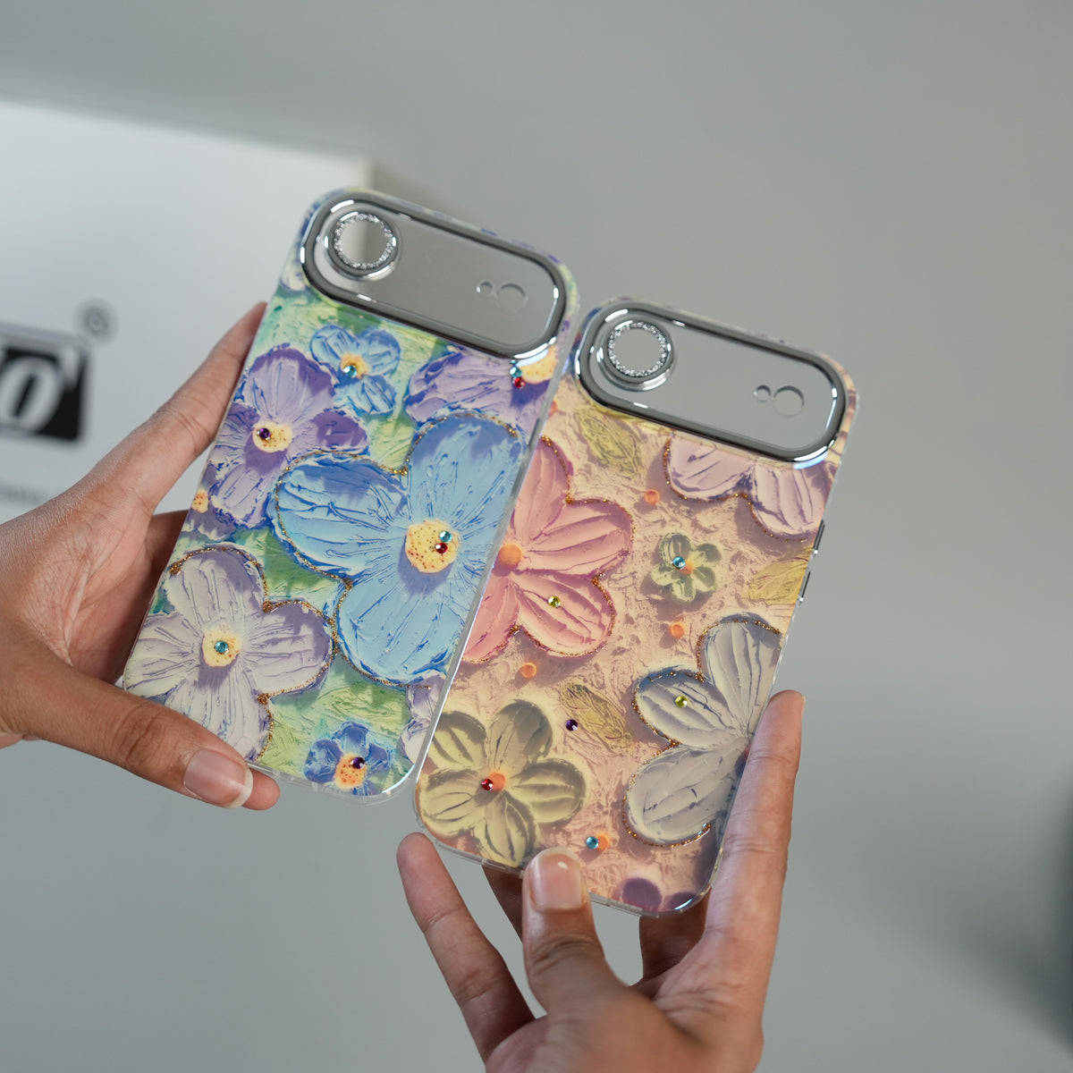 iPhone 17 Air Luxury 3D Oil Painting Floral Design Glitter Lens Protection Stand Cover