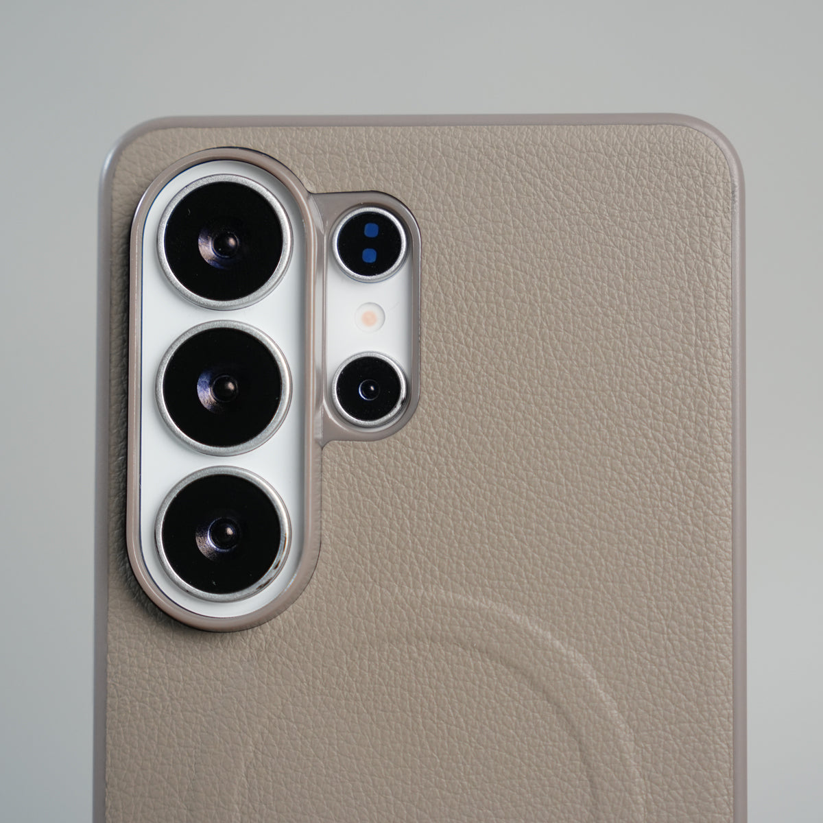 Galaxy S26 Ultra Premium Leather Texture MagSafe Compatible Case with Raised Camera Protection