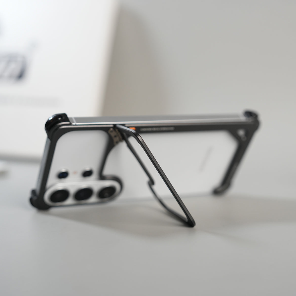 Galaxy S26 Ultra Aluminum Alloy Metal Bumper Frame with Foldable Stand