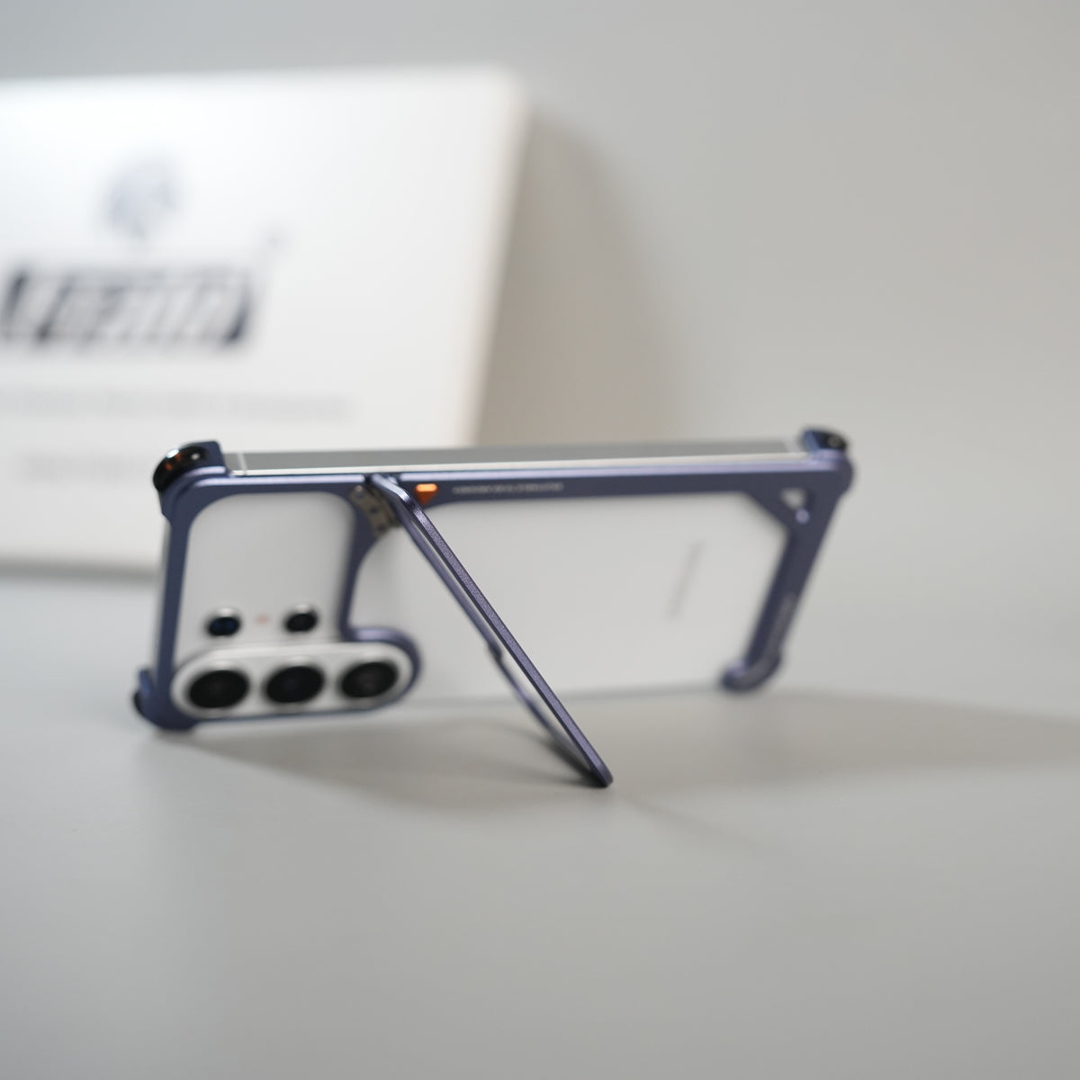 Galaxy S26 Ultra Aluminum Alloy Metal Bumper Frame with Foldable Stand