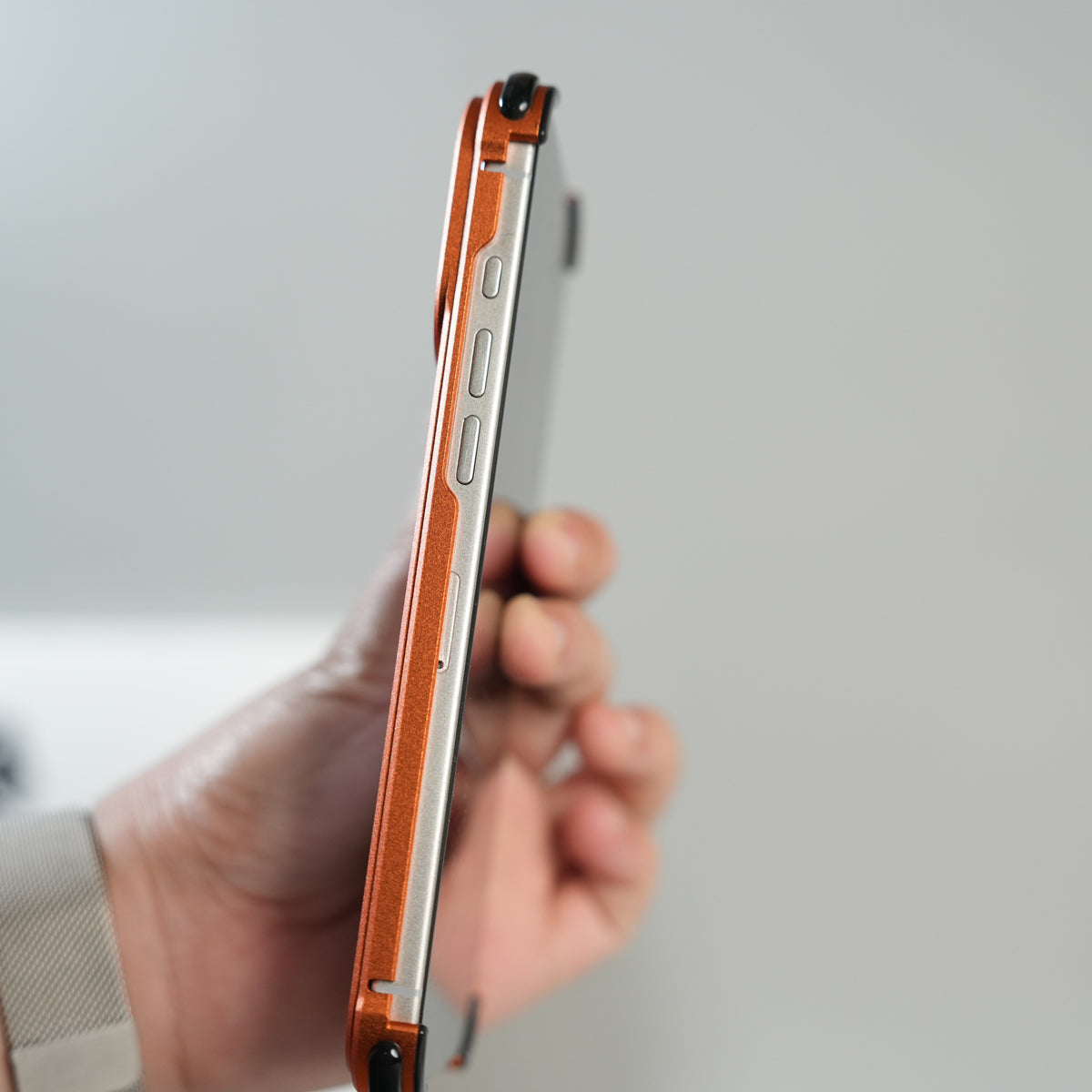 iPhone 17 Series Premium Aluminum Alloy Metal Frame Case