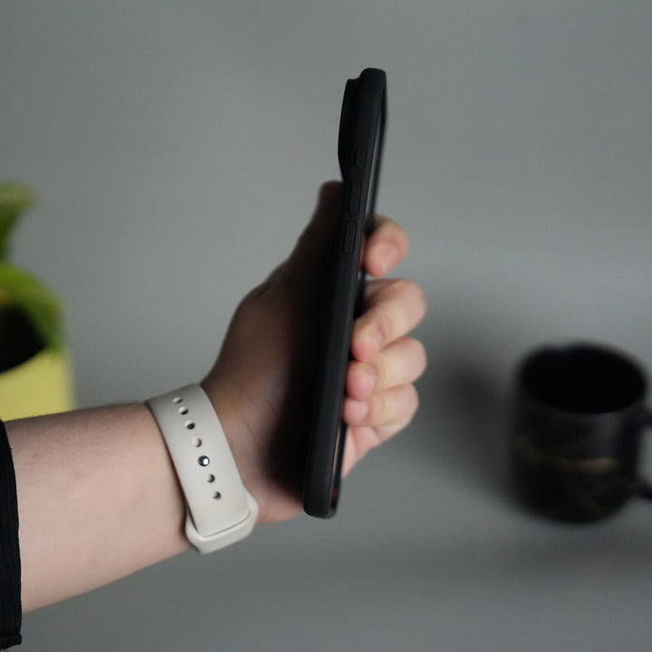 iPhone 17 Air FR V8 Series Design Silicone Protective Case Cover