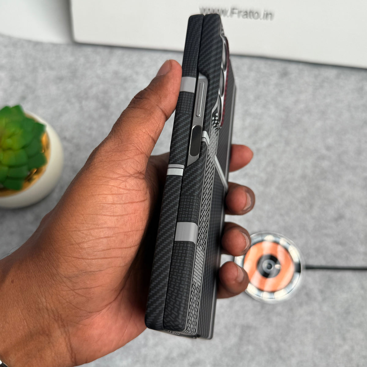 Samsung Galaxy Z Fold Series Carbon Fiber Texture Aramid Design Hard Pc MagSafe Case Cover