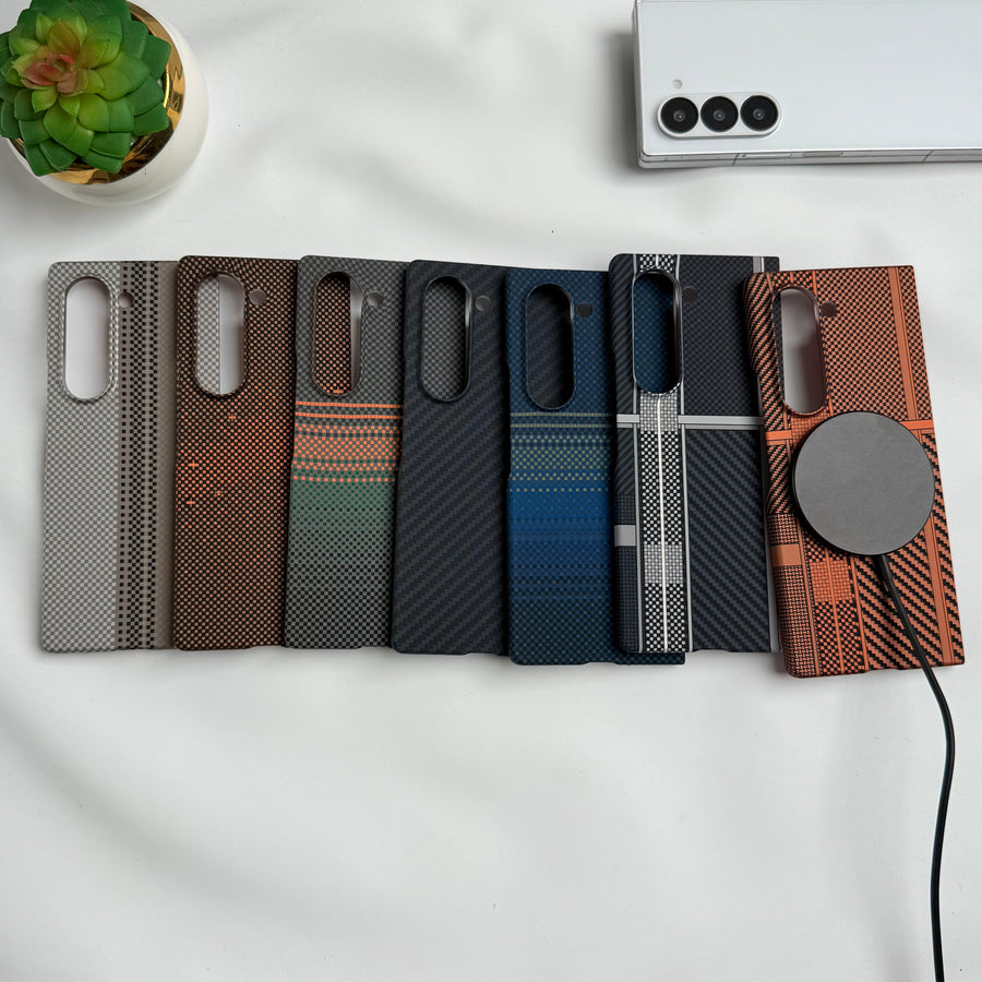 Samsung Galaxy Z Fold Series Carbon Fiber Texture Aramid Design Hard Pc MagSafe Case Cover