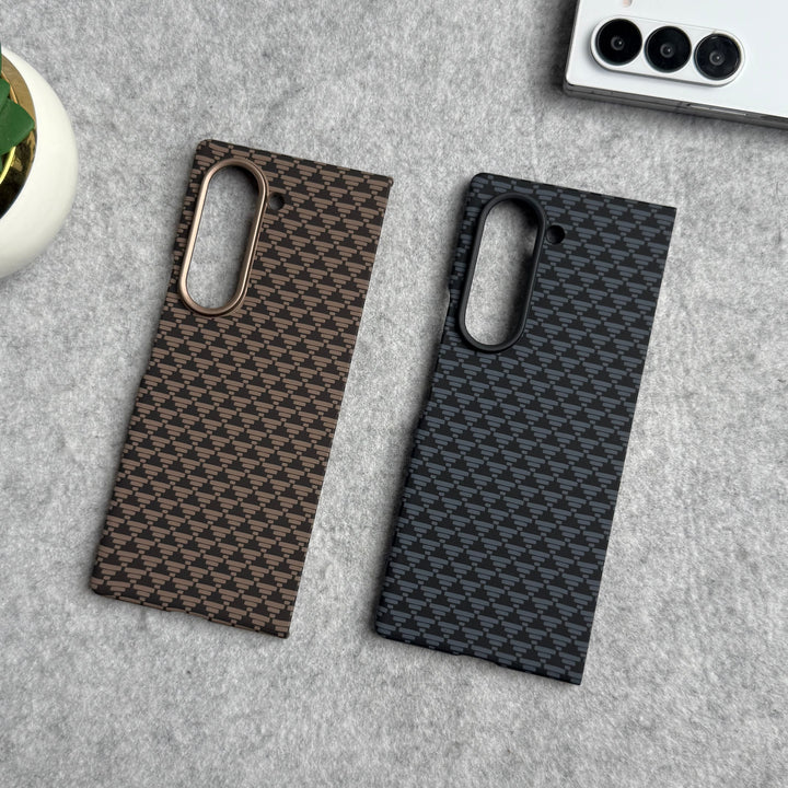 Samsung Galaxy Z Fold 6 Small Geometric Tringle Pattern Case Cover