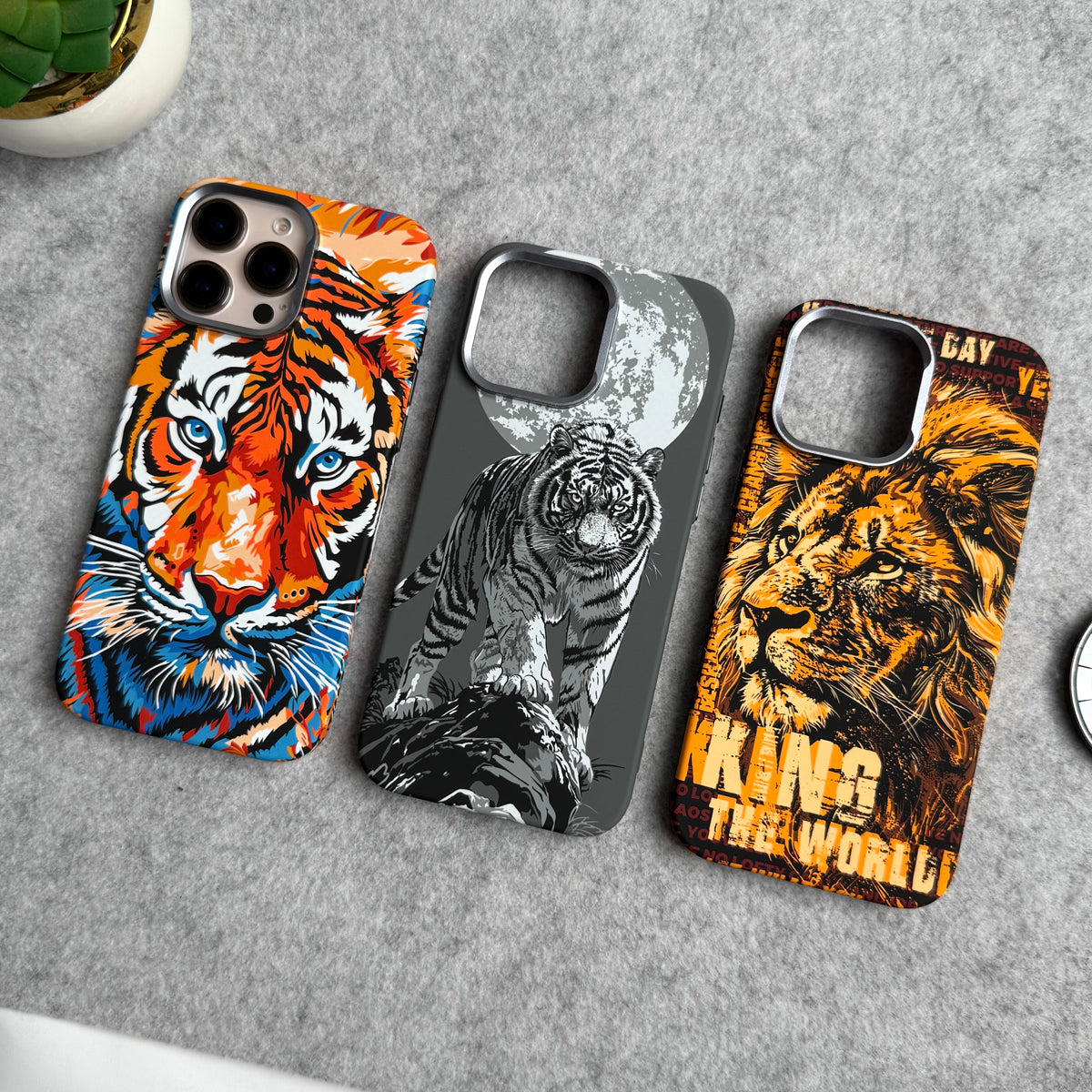 iPhone Series Carbon Fiber Texture Tiger Lion Design Hard Pc MagSafe Case Cover