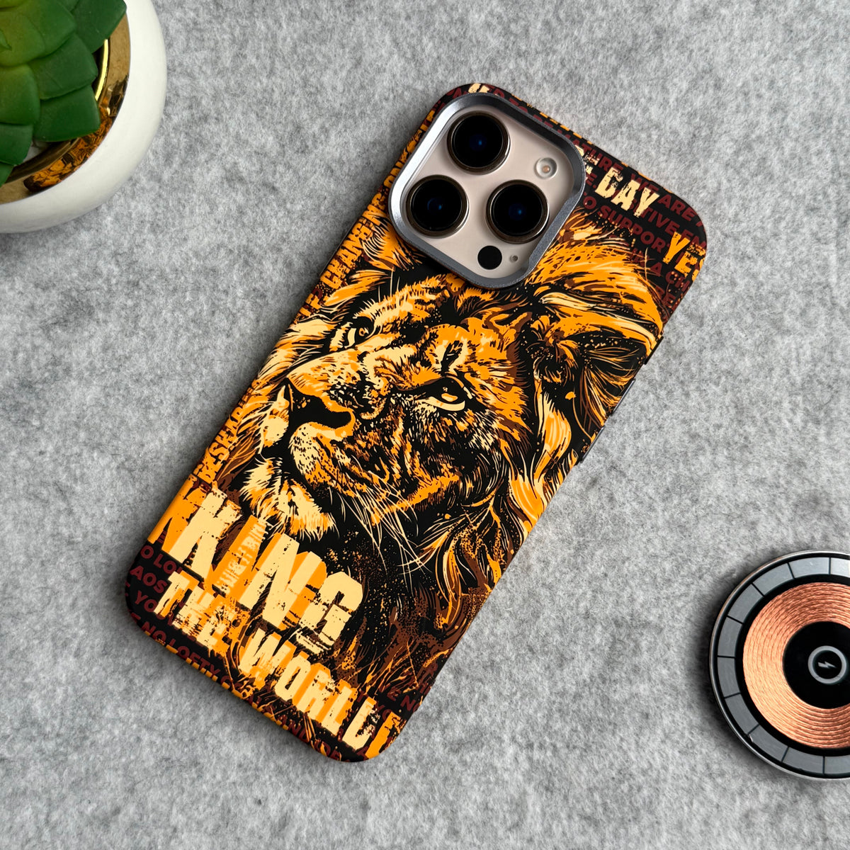 iPhone Series Carbon Fiber Texture Tiger Lion Design Hard Pc MagSafe Case Cover