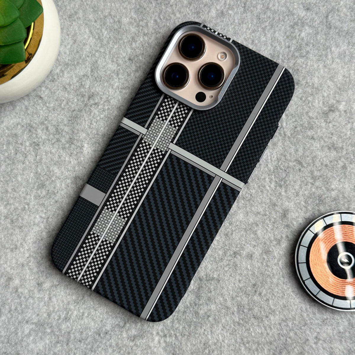 iPhone Carbon Fiber Texture Aramid Design Hard Pc MagSafe Case Cover