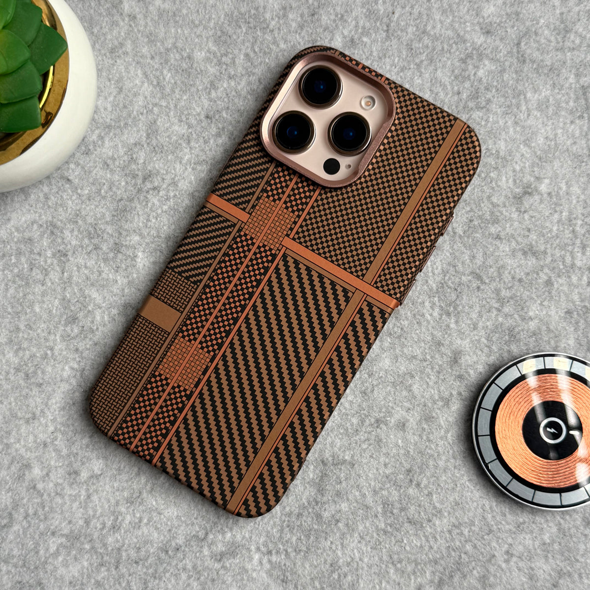 iPhone Carbon Fiber Texture Aramid Design Hard Pc MagSafe Case Cover